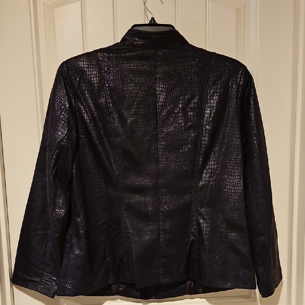 Elementz Shiny Black Croc-Patterned Jacket - image 3